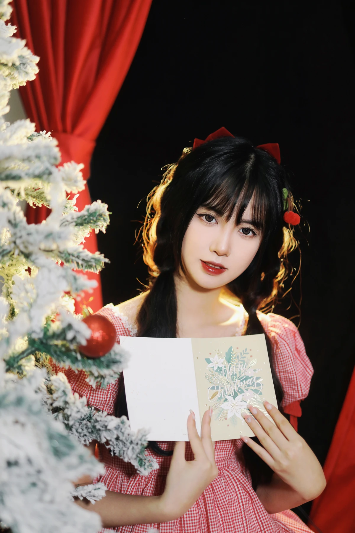 [YITUYU] 2022.12.18 Vol.2708 – Christmas in a Fairy Tale Light cherry blossom#[25P]-4